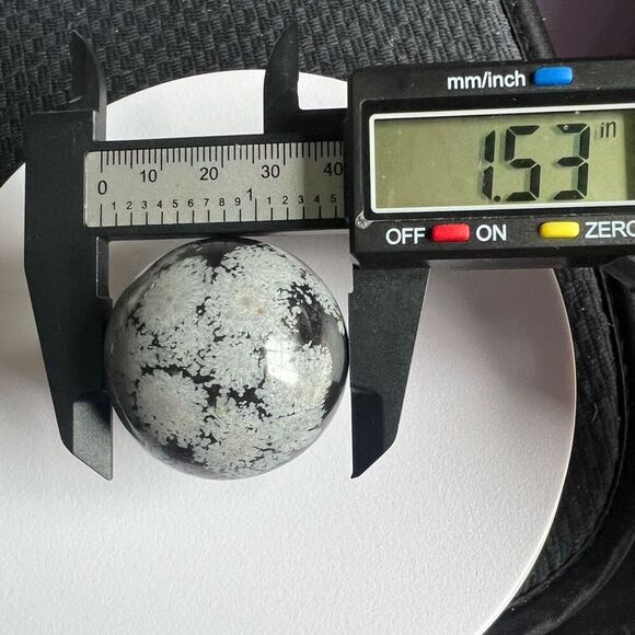 Snowflake Obsidian Crystal Sphere‎ (2) - Picture 8 of 9